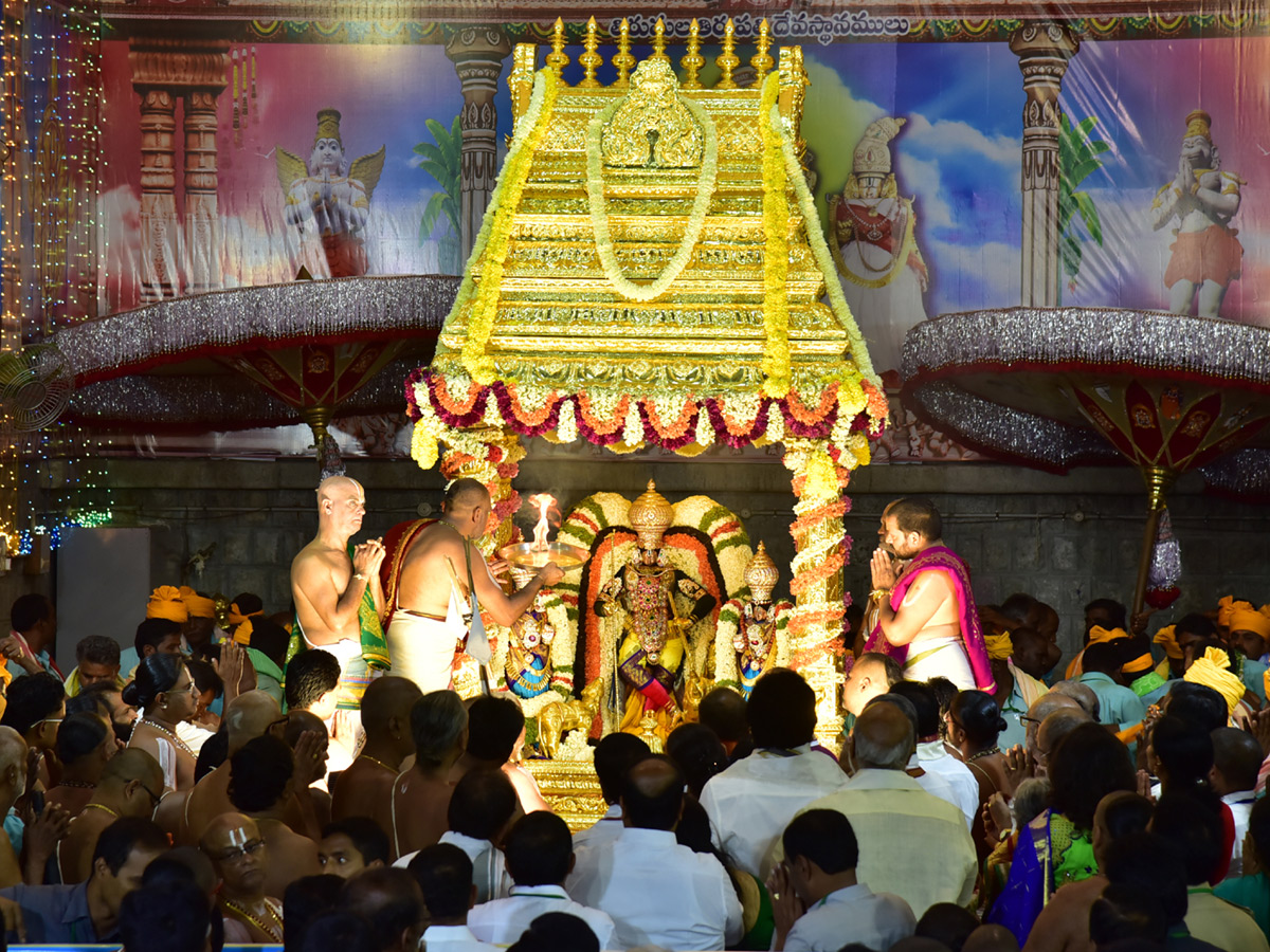 Sarvabhupala Vahana Seva in Tirumala Photo Gallery - Sakshi2