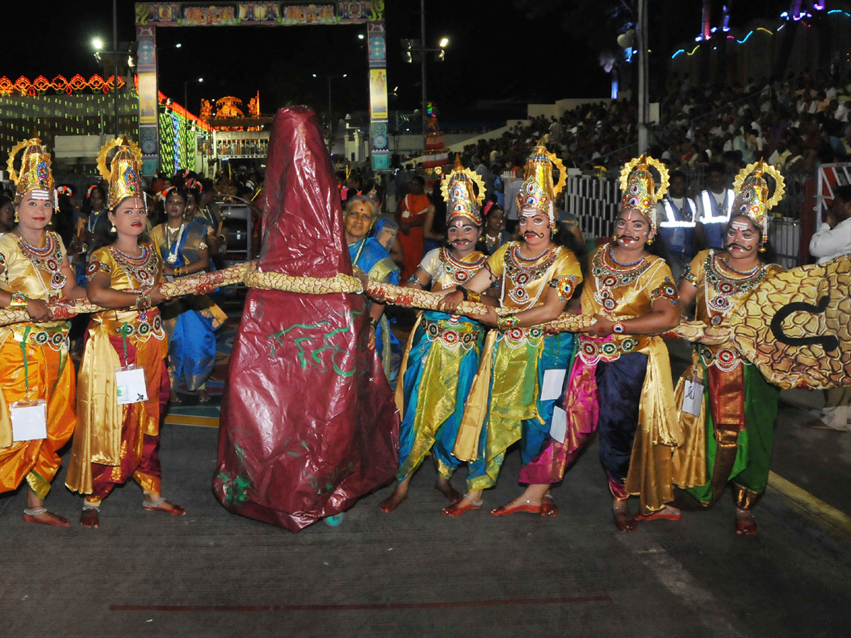 Sarvabhupala Vahana Seva in Tirumala Photo Gallery - Sakshi6