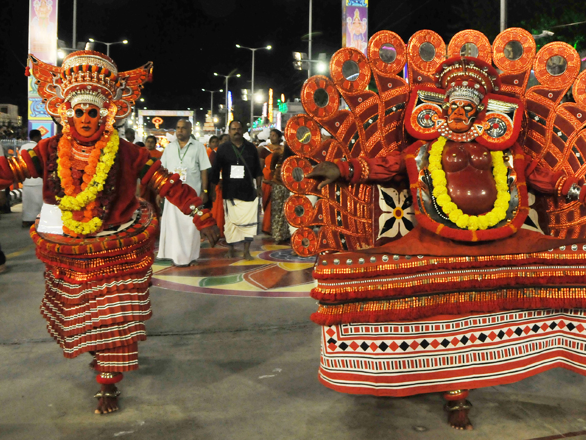 Srivari Garuda Vahana Seva in Tirumala Photo Gallery - Sakshi13