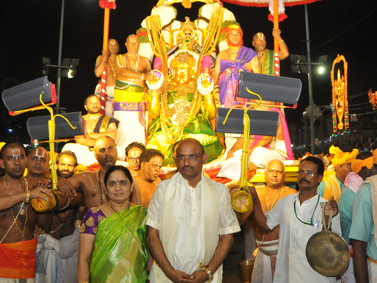 Srivari Garuda Vahana Seva in Tirumala Photo Gallery - Sakshi18