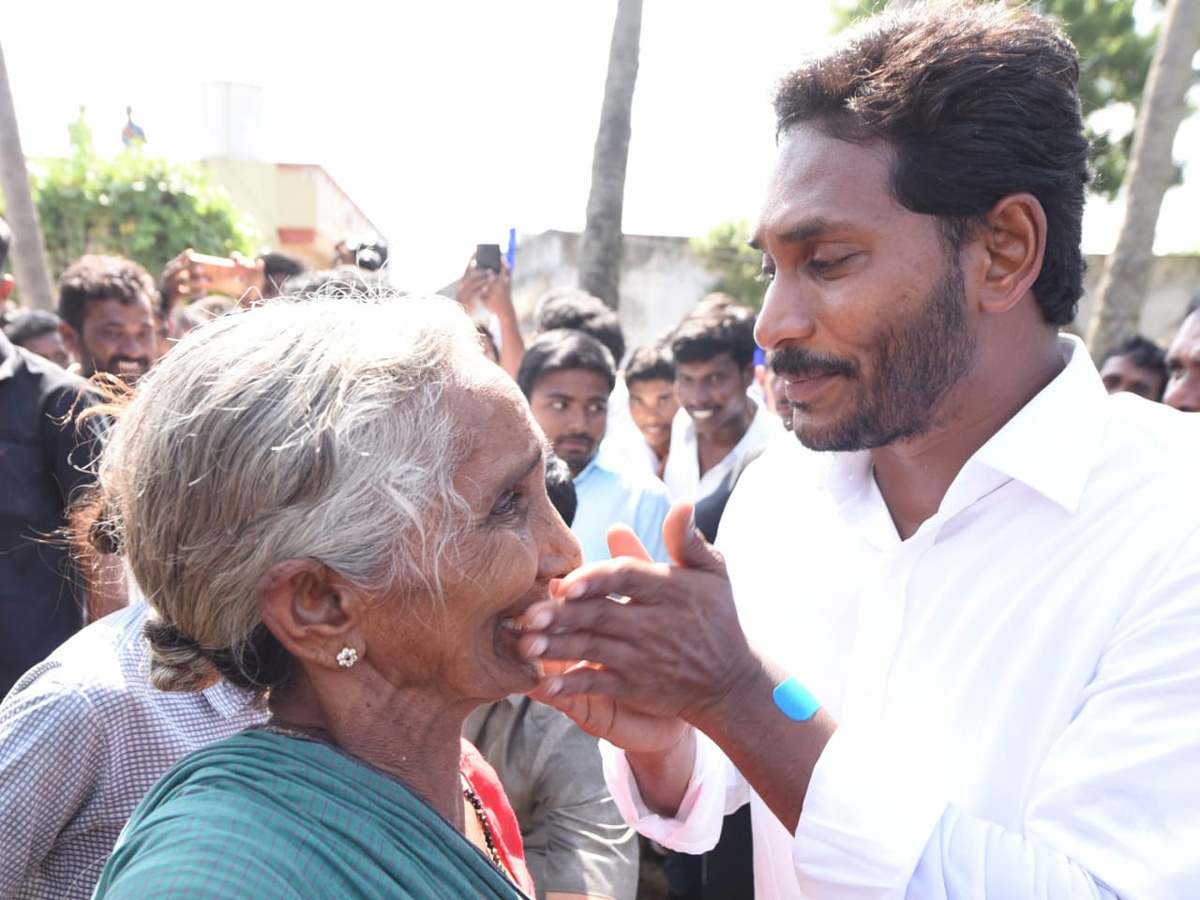 YS jagan padayatra photo gallery - Sakshi3