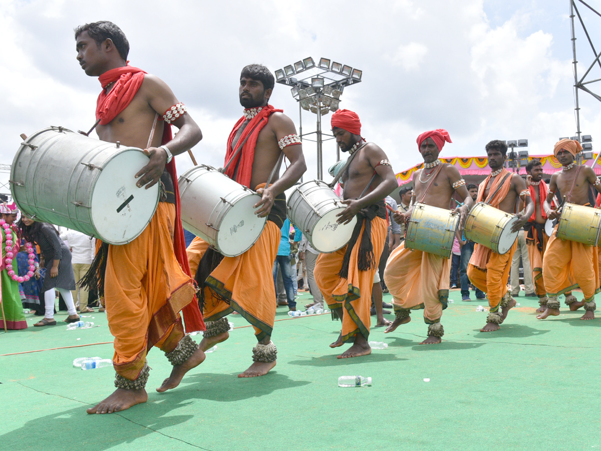 pragathi nivedana sabha Photo Gallery - Sakshi9