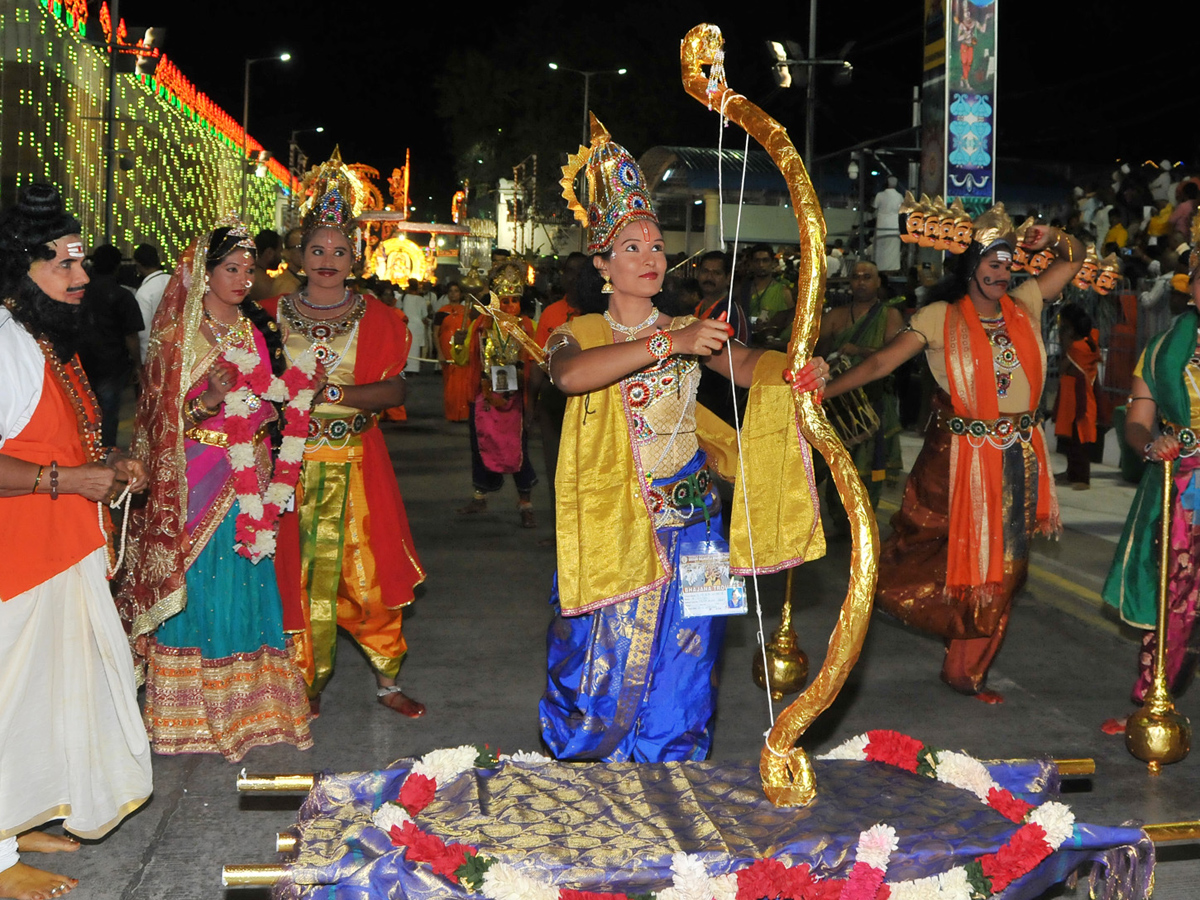 Srivari Brahmotsavam on Chandraprabha Vahanam Photo Gallery - Sakshi3