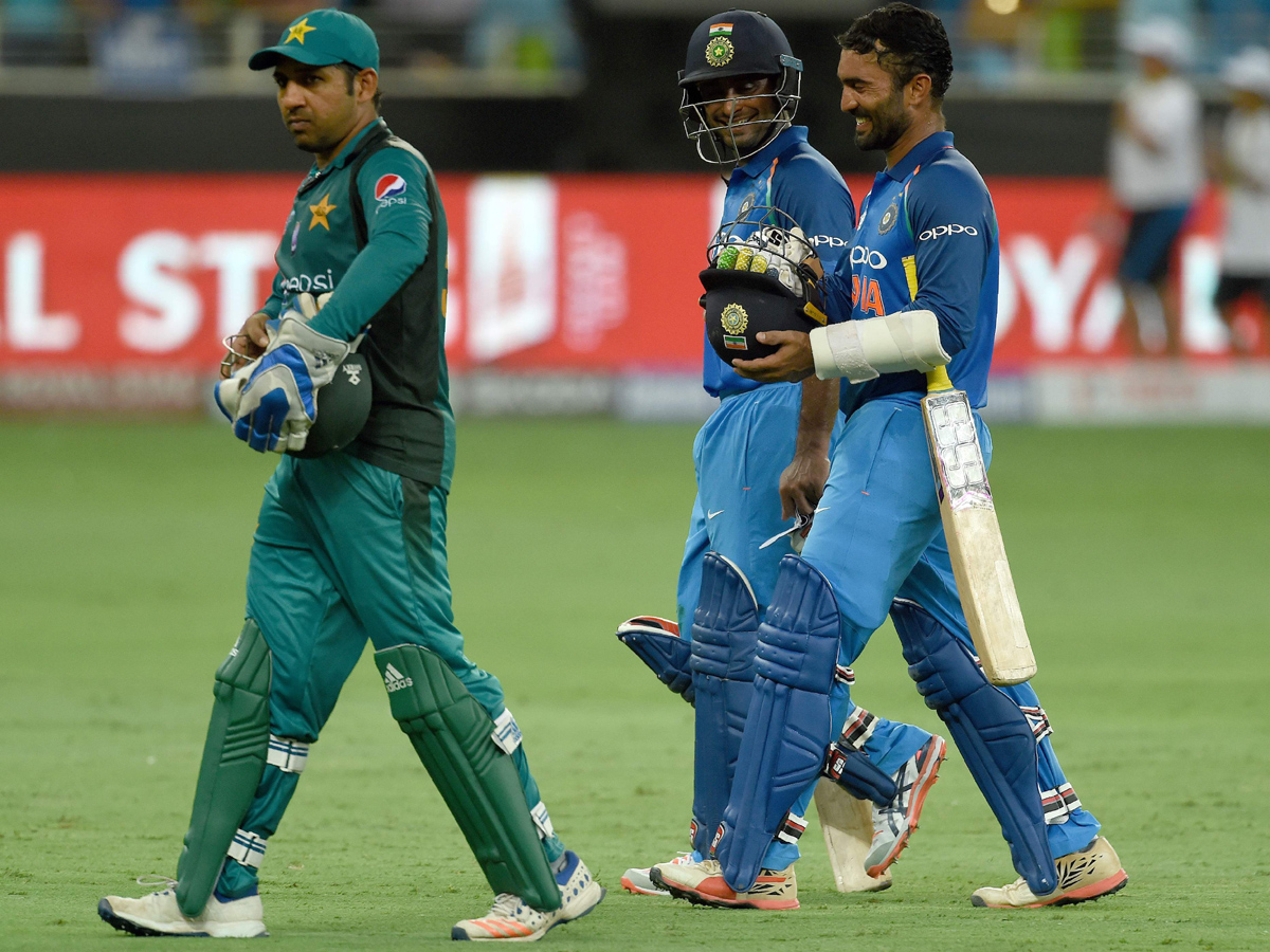 Asia Cup 2018 India Beat Pakistan by 8 wickets - Sakshi2