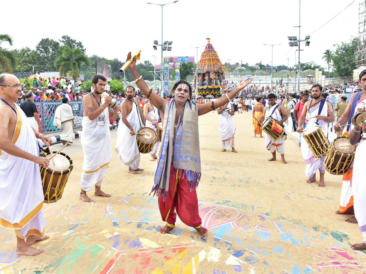 Tirumala Brahmotsavam 2018 Photo Gallery - Sakshi17