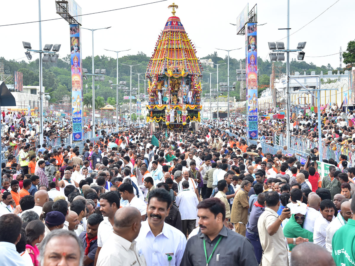 Tirumala Brahmotsavam 2018 Photo Gallery - Sakshi5