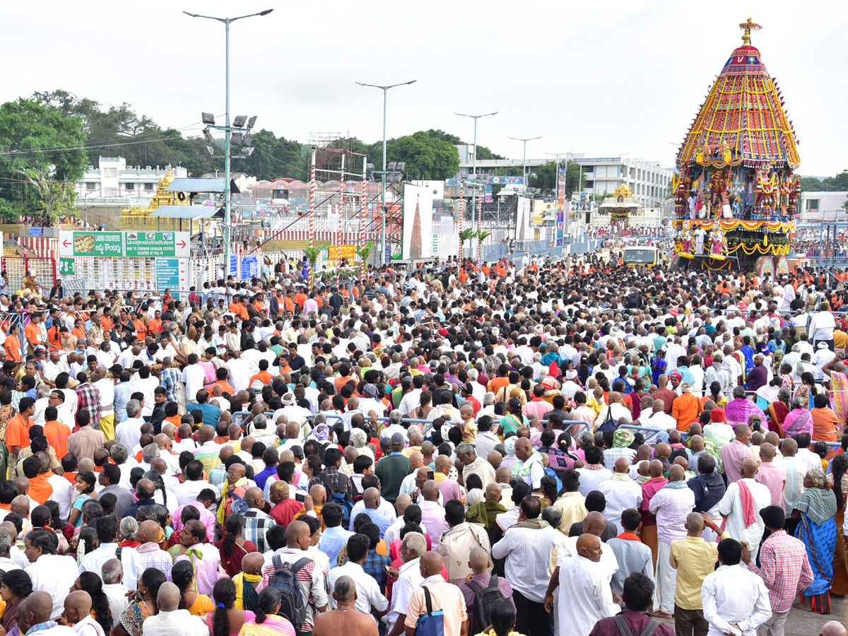 Tirumala Brahmotsavam 2018 Photo Gallery - Sakshi7