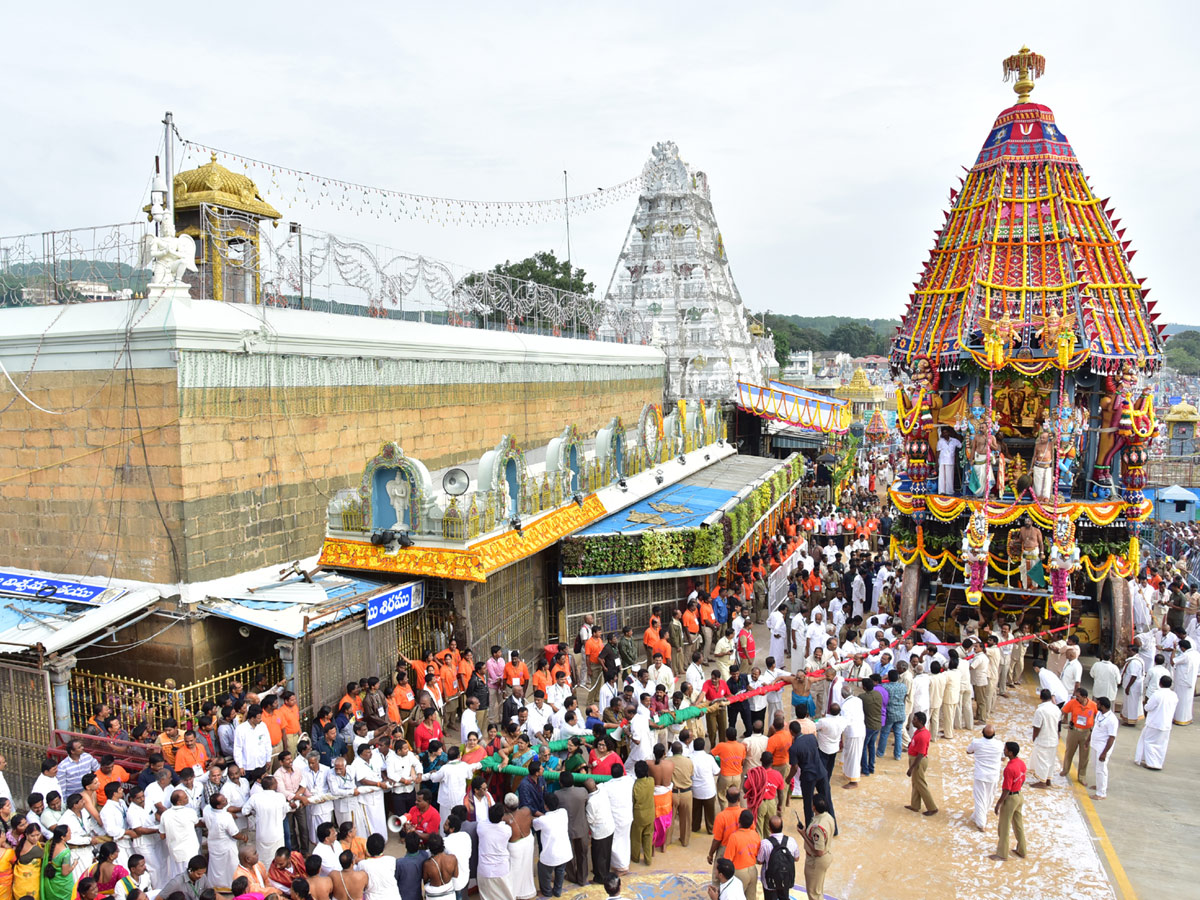 Tirumala Brahmotsavam 2018 Photo Gallery - Sakshi9