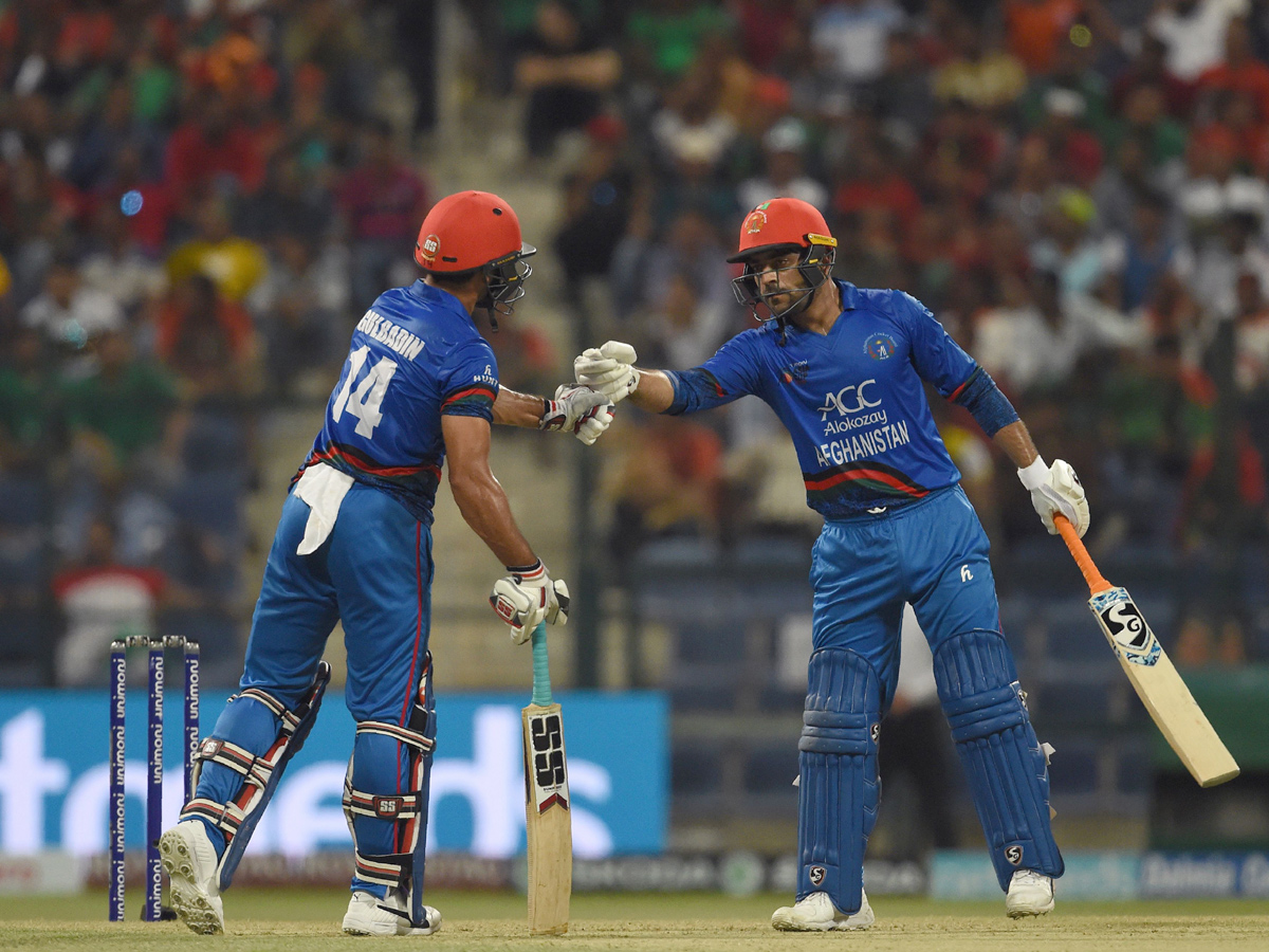 Afghanistan Beat Bangladesh By 136 Runs - Sakshi20