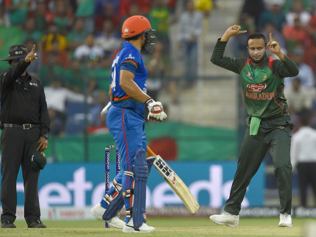 Afghanistan Beat Bangladesh By 136 Runs - Sakshi21