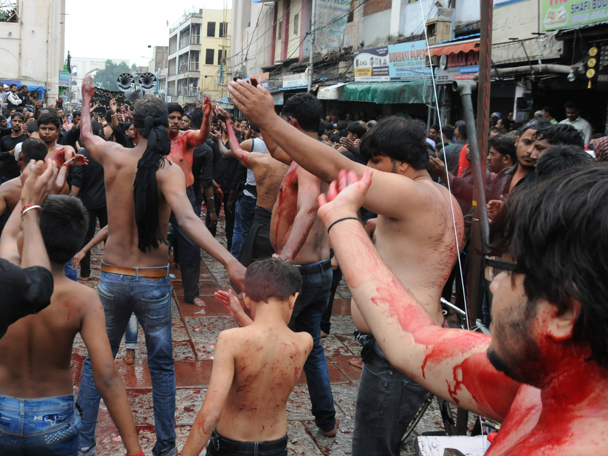 Muharram Festival Celebrations in Hyderabad Photo Gallery - Sakshi24