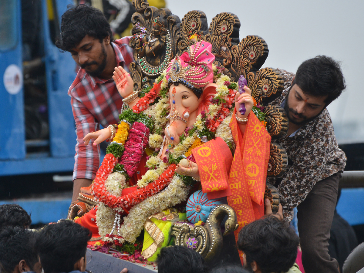 Ganesh Nimajjanam Celebrations in Hyderabad - Sakshi22