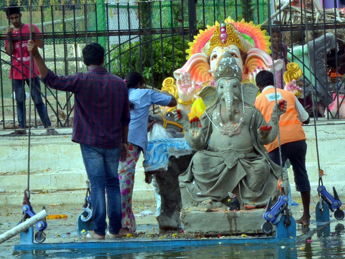 hyderabad ganesh shobha yatra 2018 - Sakshi23