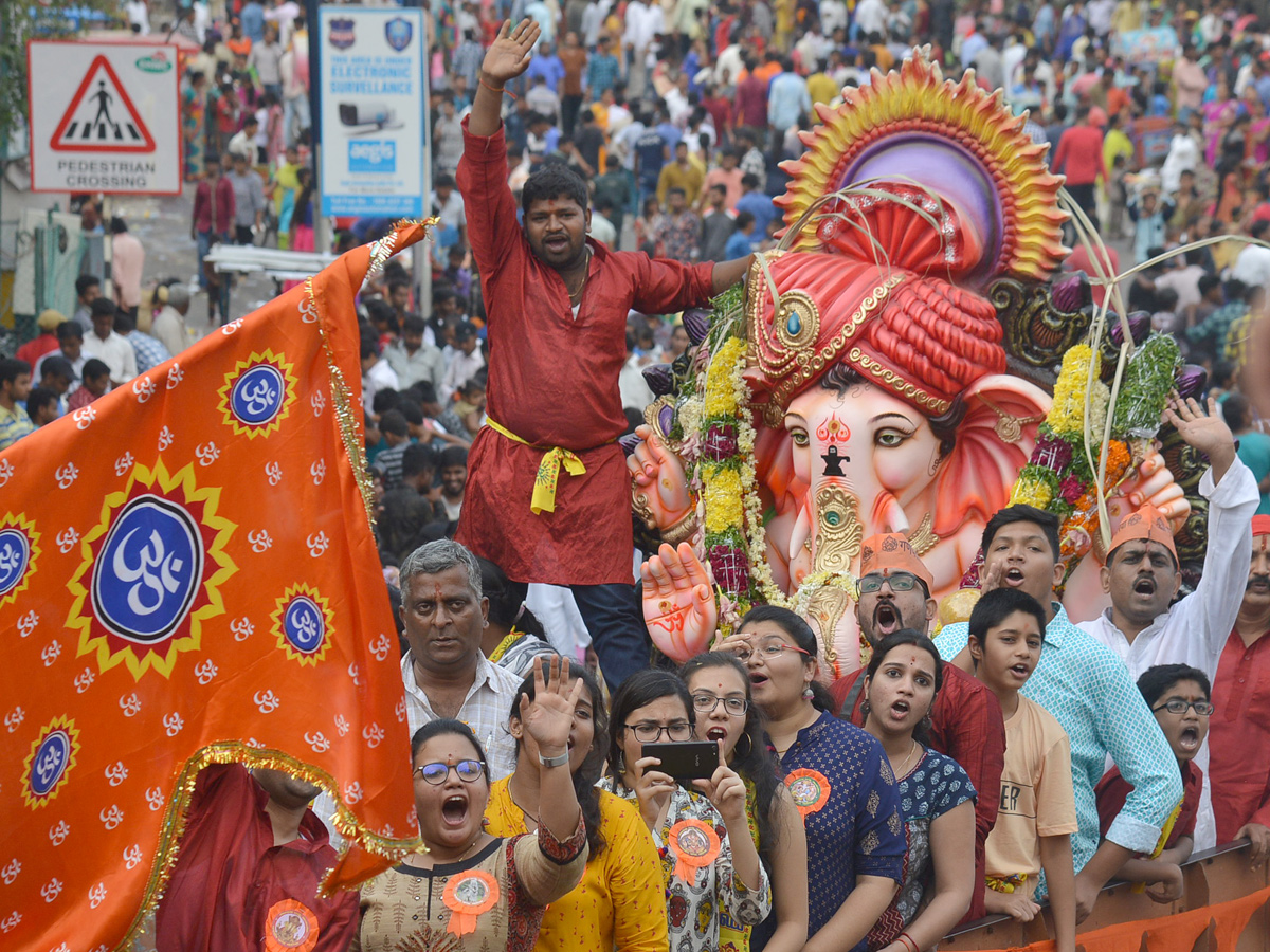 hyderabad ganesh shobha yatra 2018 - Sakshi42