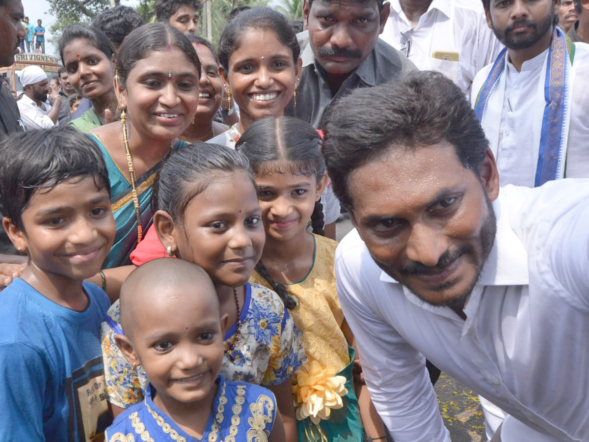 YS Jagan PrajaSankalpaYatra 268th Day Photo Gallery - Sakshi2