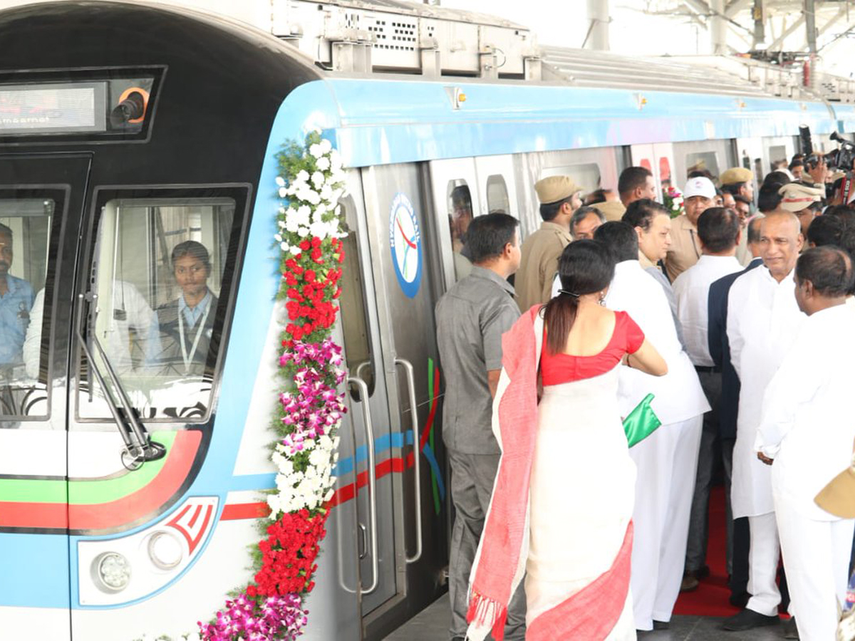 Ameerpet to LB Nagar Metro Rail Opening Photo Gallery - Sakshi13