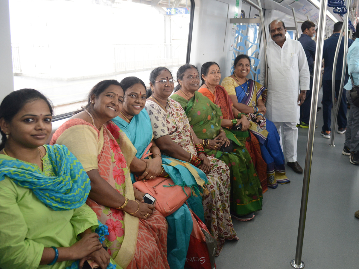 Ameerpet to LB Nagar Metro Rail Opening Photo Gallery - Sakshi12