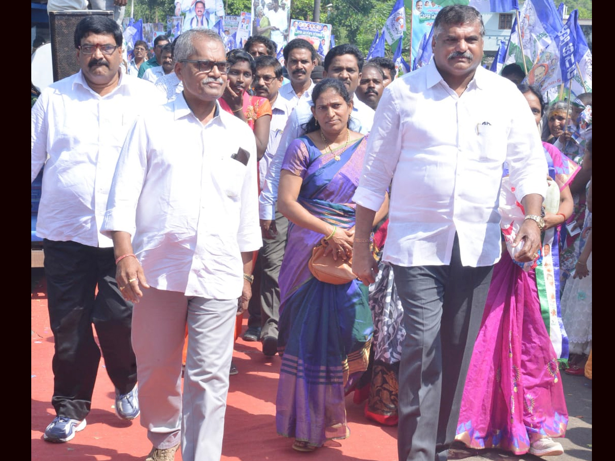 YS Jagan PrajaSankalpaYatra 269th Day Photo Gallery - Sakshi22