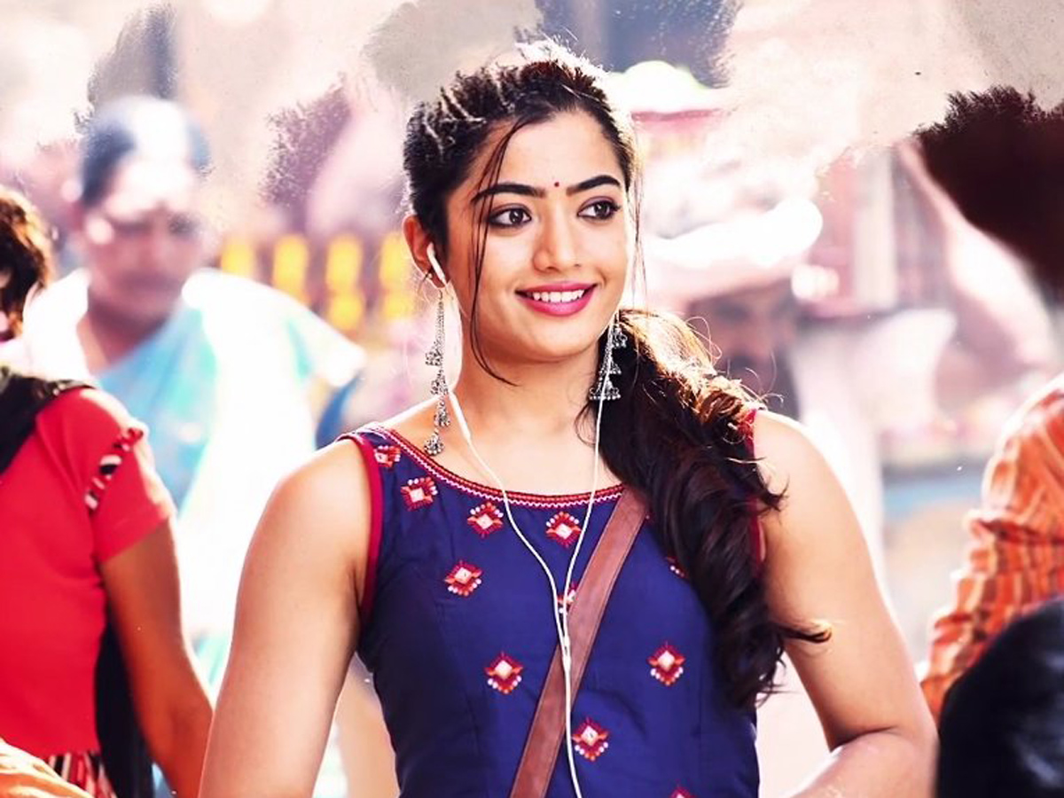 Actress Rashmika Mandanna HD Stills Photo Gallery - Sakshi11