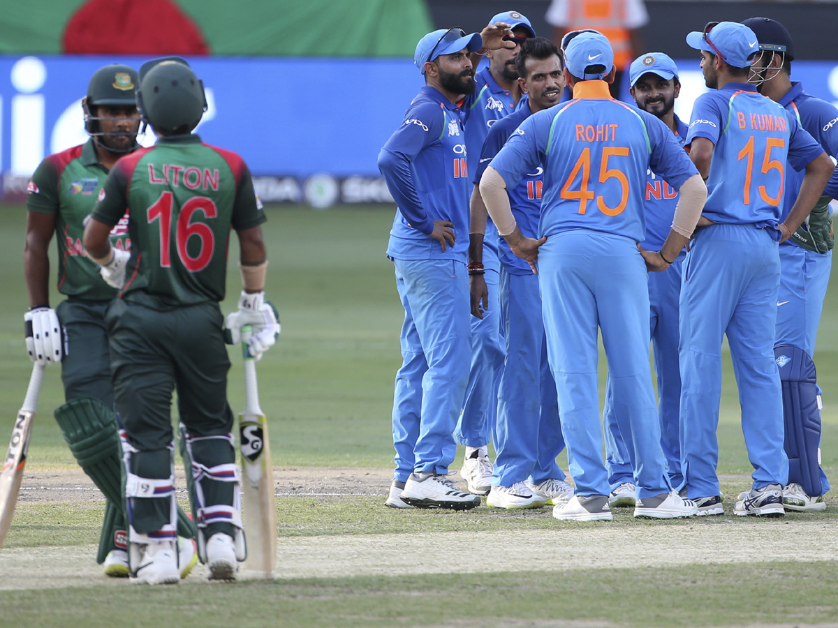 India defeated Bangladesh by three wickets photo Gallery - Sakshi22