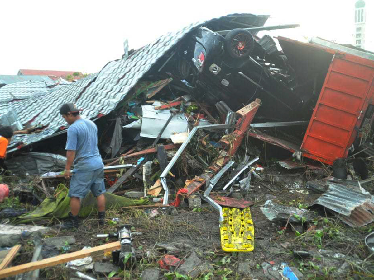 Earthquake and Tsunami in Indonesia Photo Gallery - Sakshi18