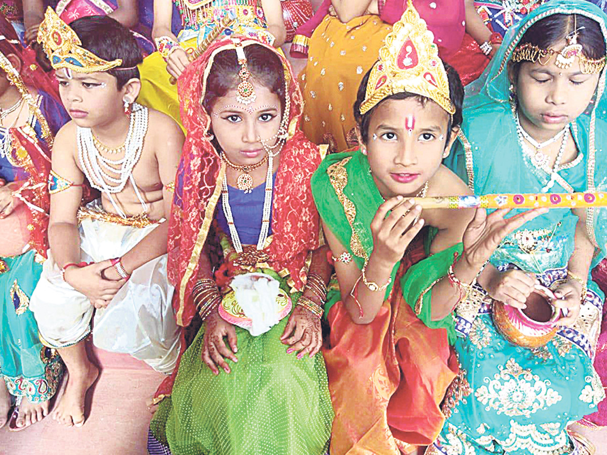 krishna janmashtami hyderabad - Sakshi16