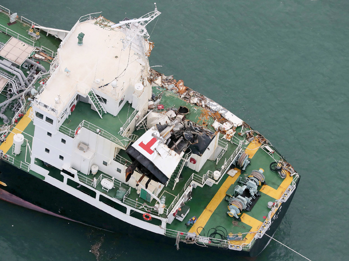 Typhoon Jebi leaves trail of destruction in Japan Photo Gallery - Sakshi7