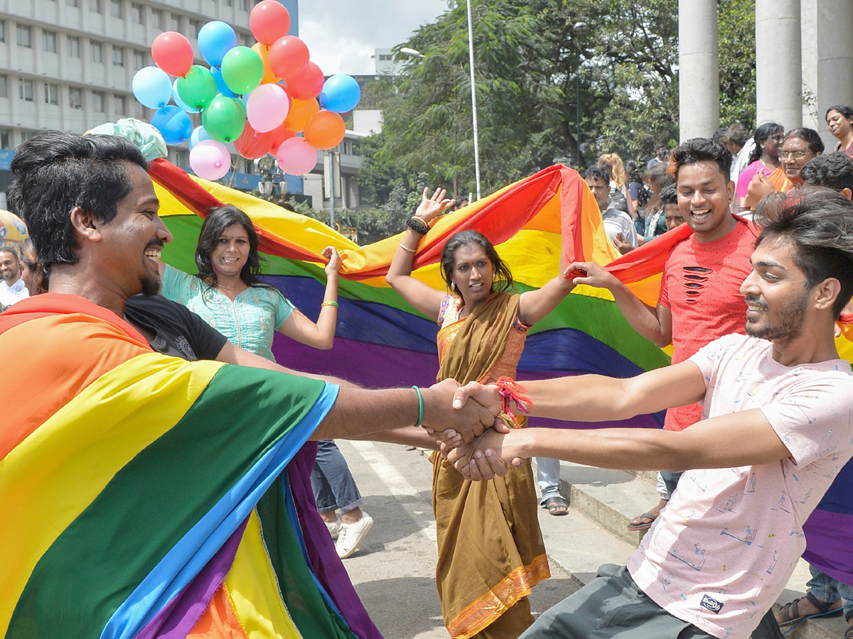 Supreme Court Ends Section 377 Decriminalising Homosexuality Photo Gallery - Sakshi9