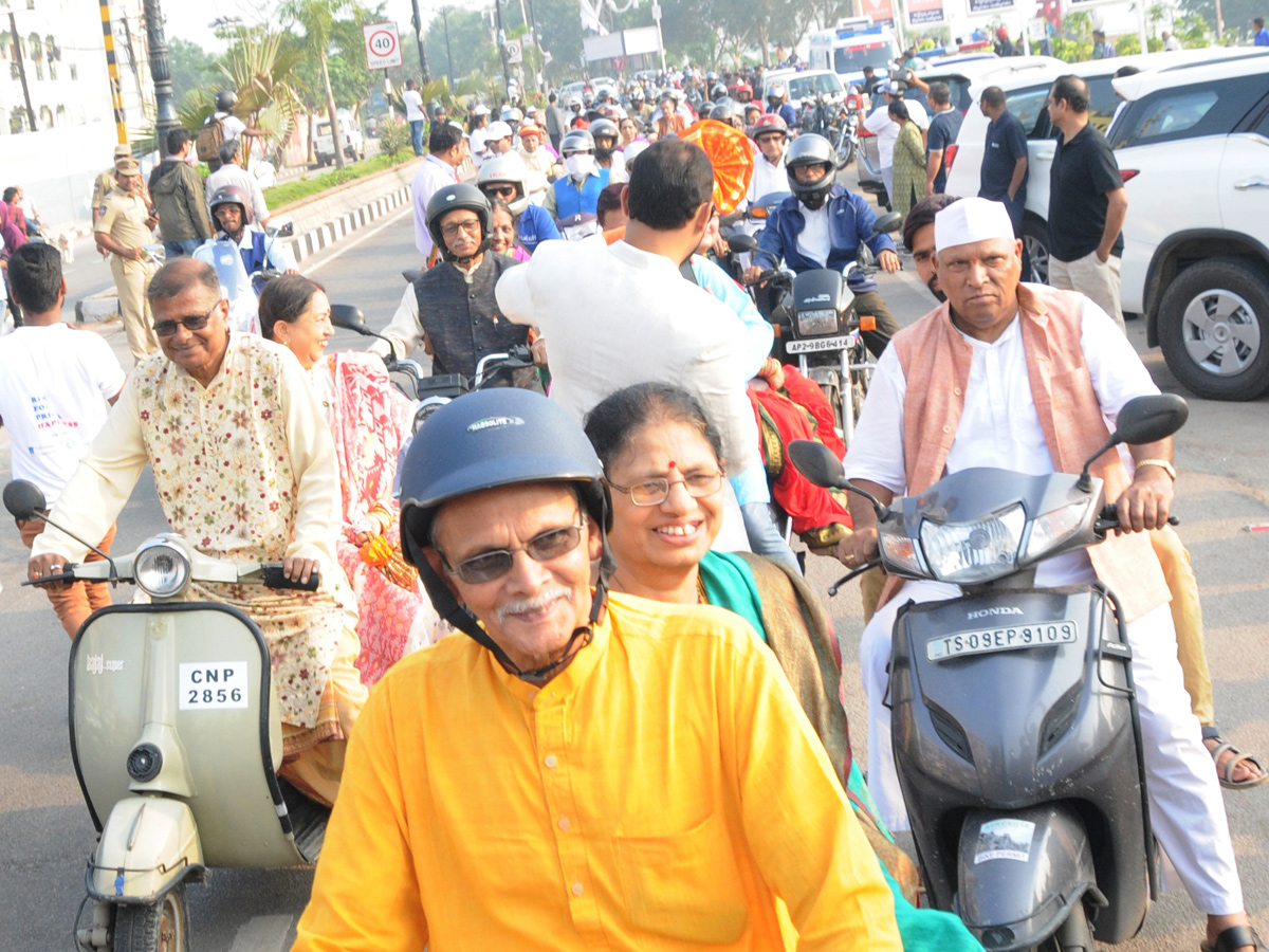 World elders day at Necklace Road Photo Gallery - Sakshi12