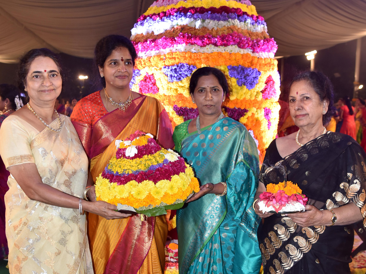 Bathukamma Celebrations 2018 At Jalavihar Photo Gallery - Sakshi14