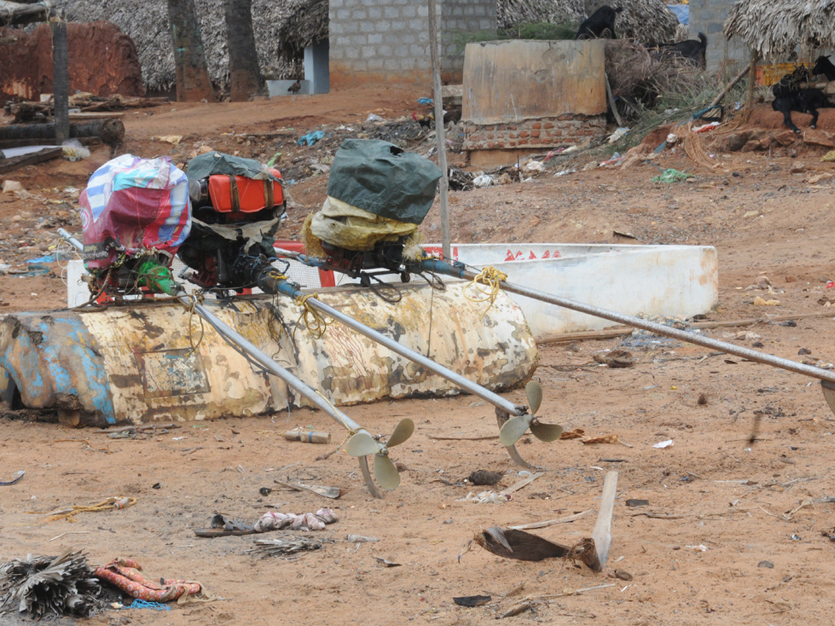 Cyclone Titli in Visakhapatnam Photo Gallery - Sakshi15