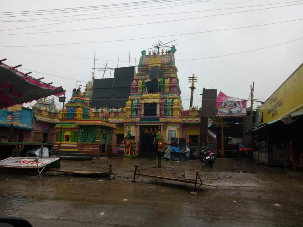 Cyclone Titli in Visakhapatnam Photo Gallery - Sakshi28