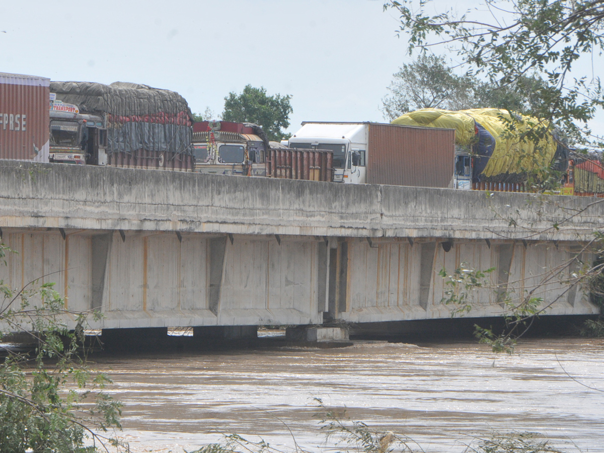 Cyclone Titli Hit Srikakulam Photo Gallery - Sakshi11