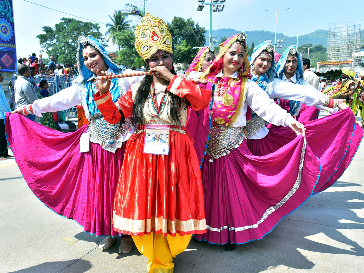 Kalpavriksha Vahanam in Tirumala Photo Gallery - Sakshi25