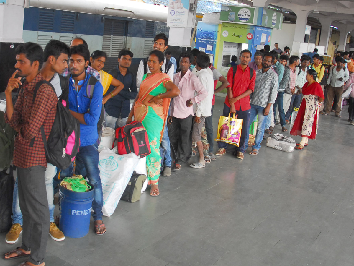 Railway stations and bus stations teeming with crowd Phot Gallery - Sakshi2