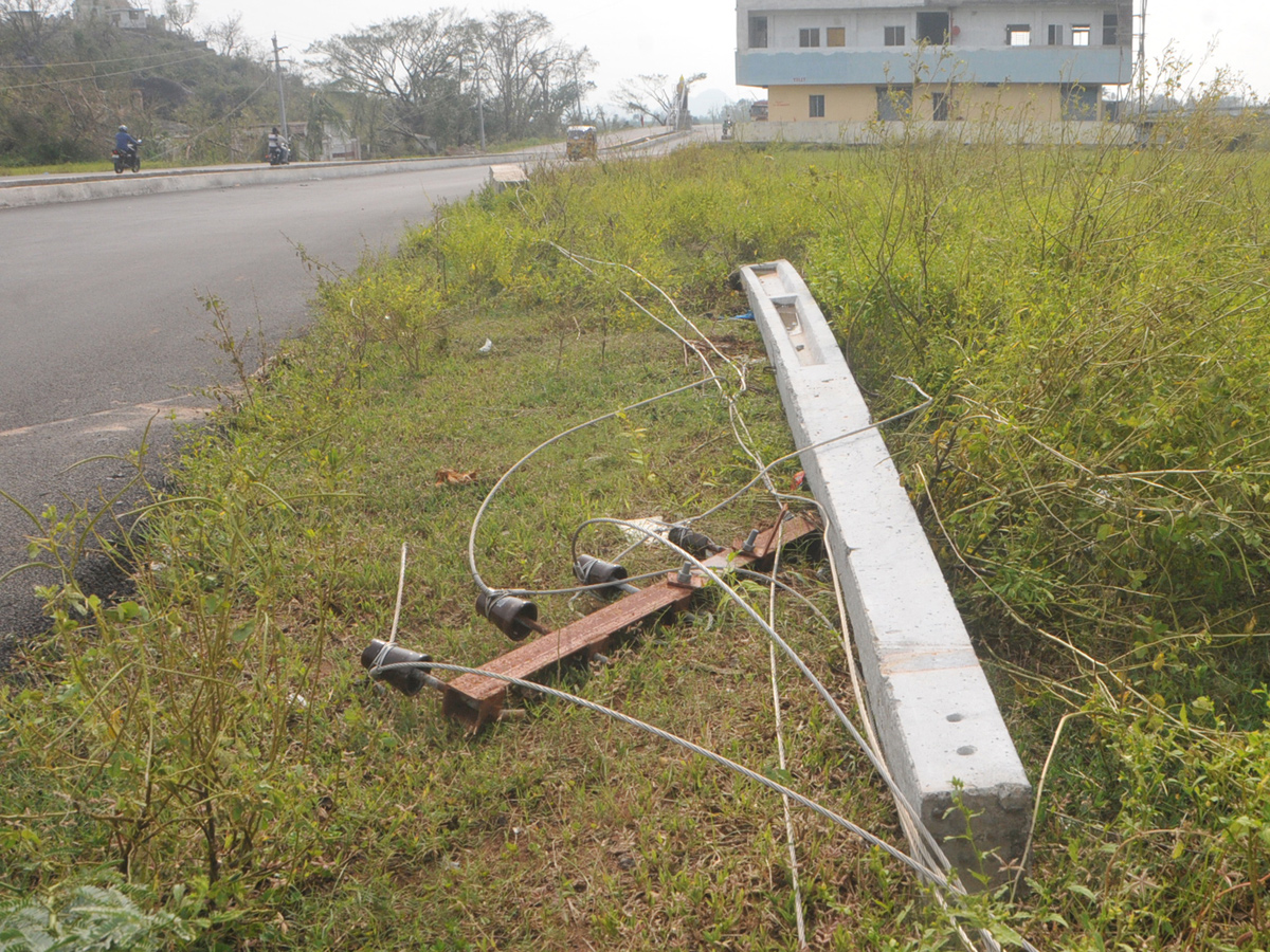 Effects Of Cyclone Titli In Srikakulam Photo Gallery - Sakshi6