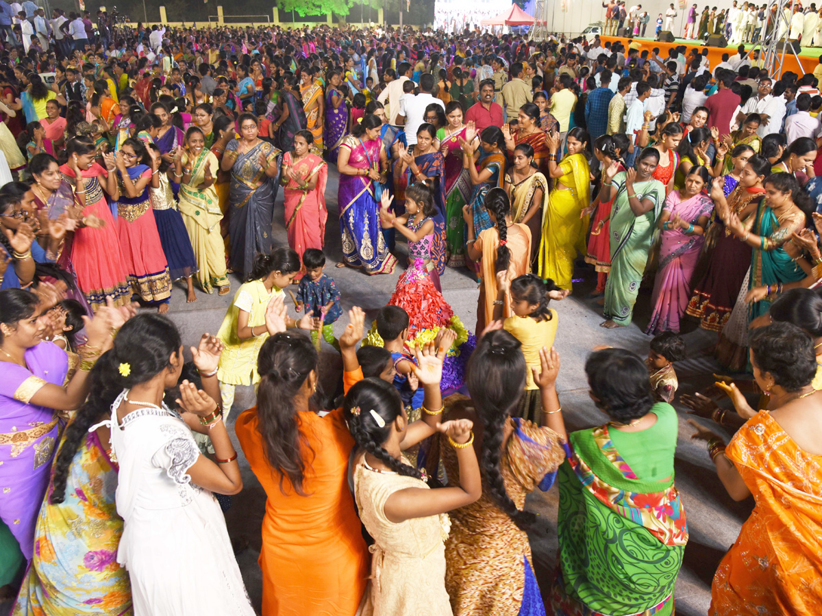 bathukamma celebrations Photo Gallery - Sakshi2