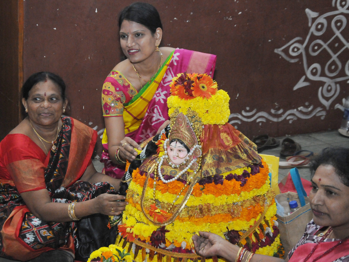 bathukamma celebrations Photo Gallery - Sakshi11