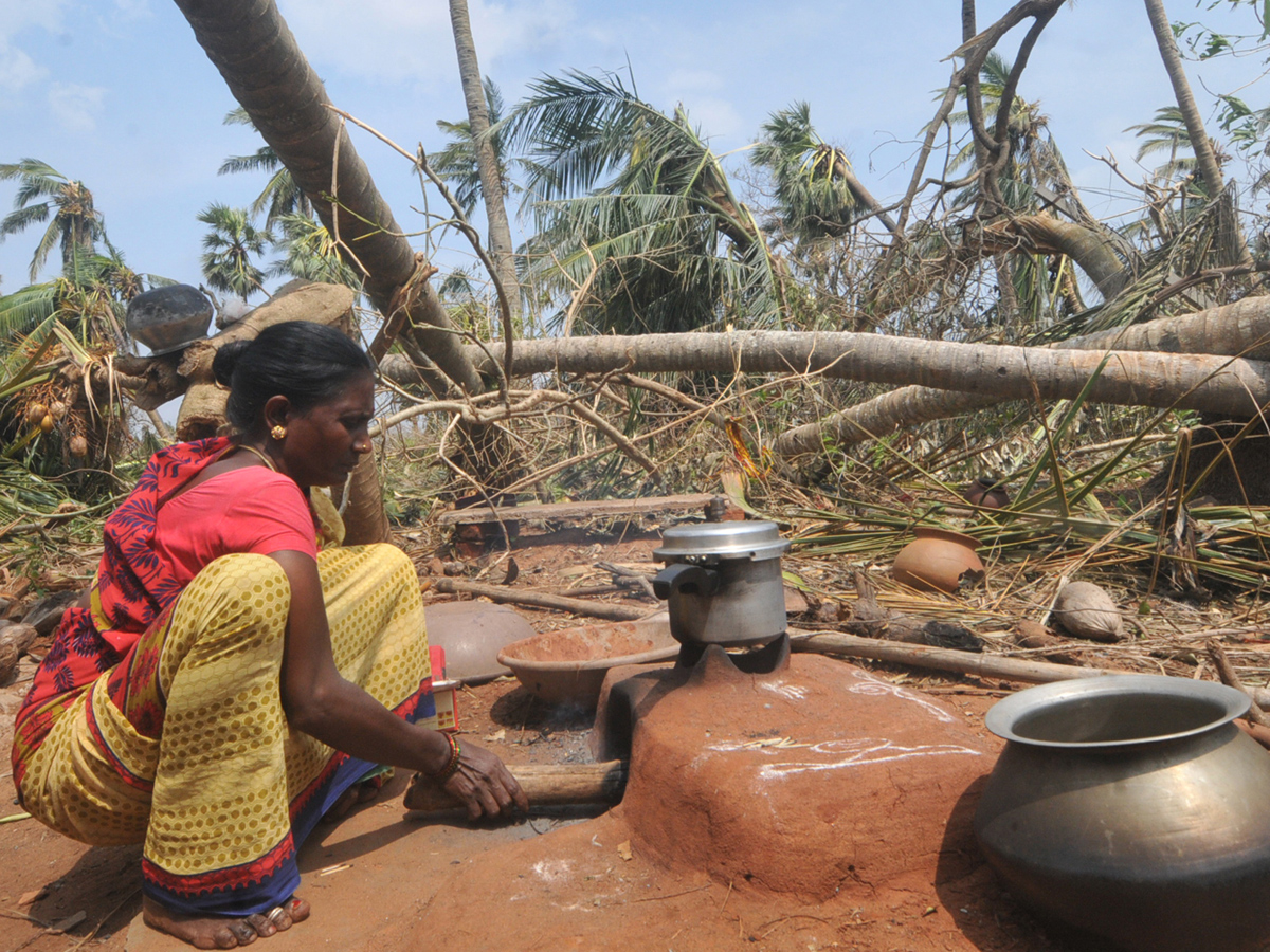 cyclone titli srikakulam district Photo Gallery - Sakshi15