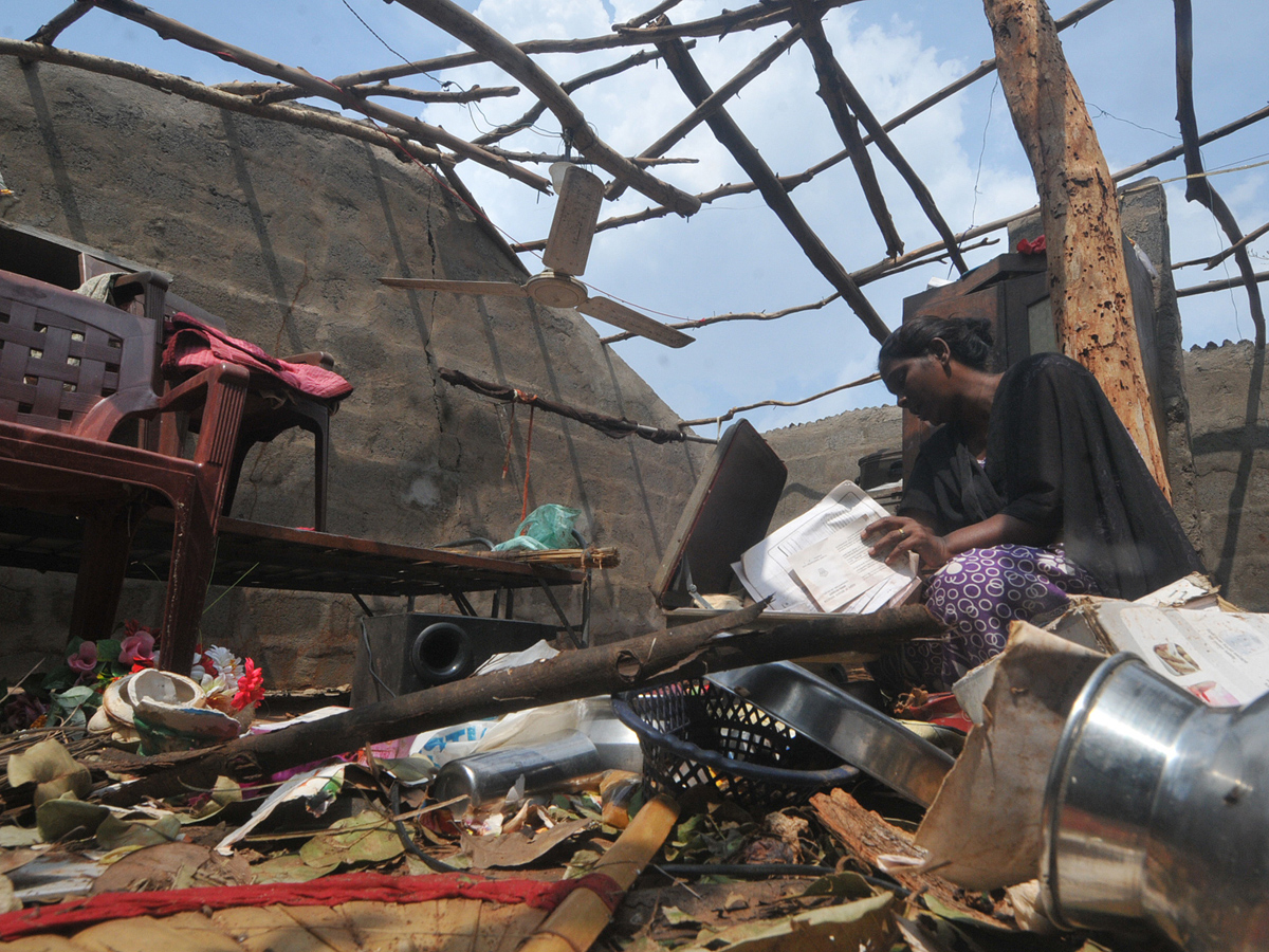 cyclone titli srikakulam district Photo Gallery - Sakshi1