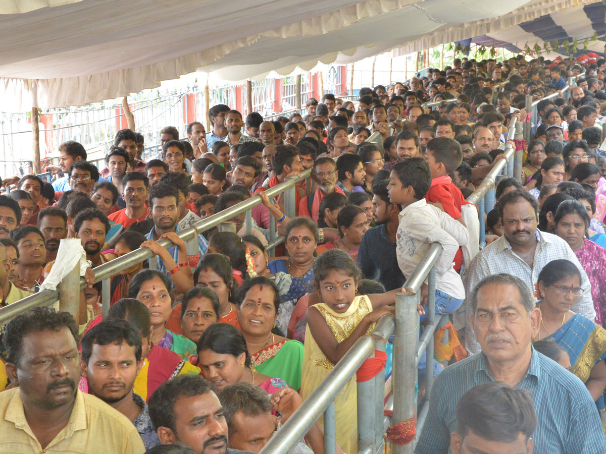 Sri Mahalakshmi Avataram in Vijayawada Kanaka Durga Temple  - Sakshi19