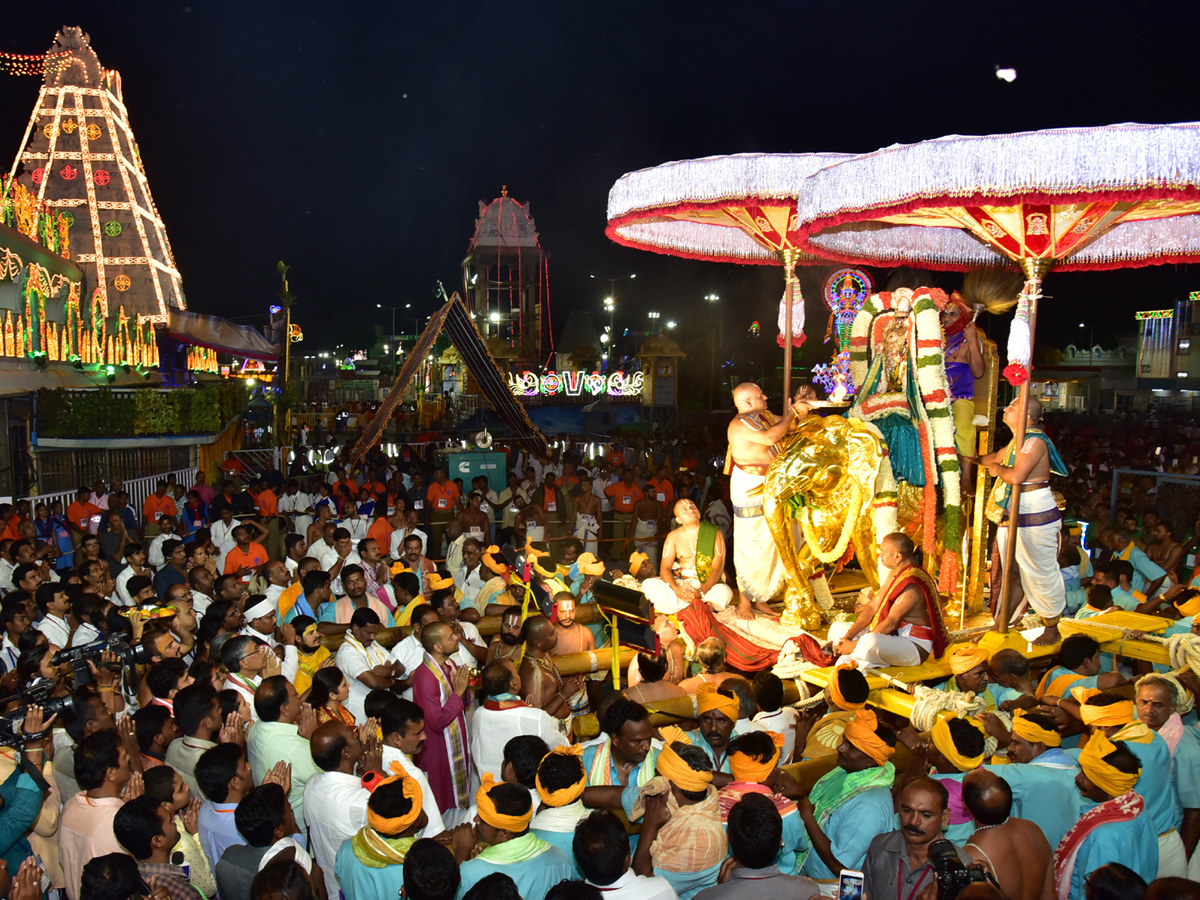 Tirumala Brahmotsavalu Pushpaka Vimana Vahana Seva Photo Gallery - Sakshi17