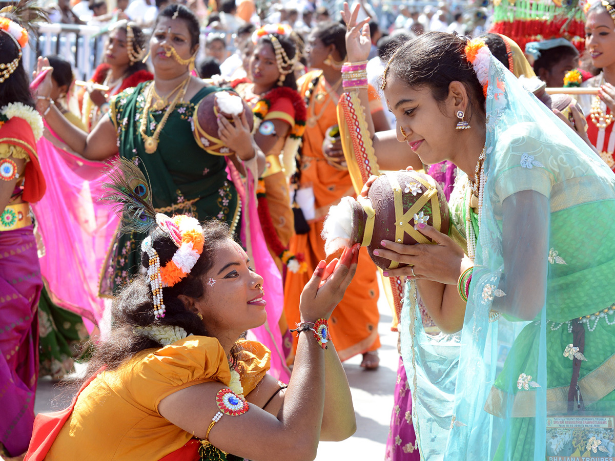 Tirumala Tirupati Brahmotsavam 2018 Photo Gallery - Sakshi25