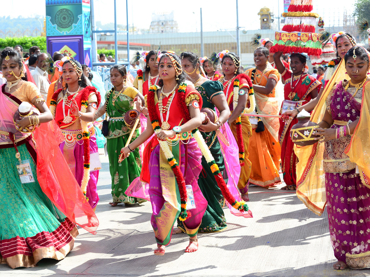 Tirumala Tirupati Brahmotsavam 2018 Photo Gallery - Sakshi4