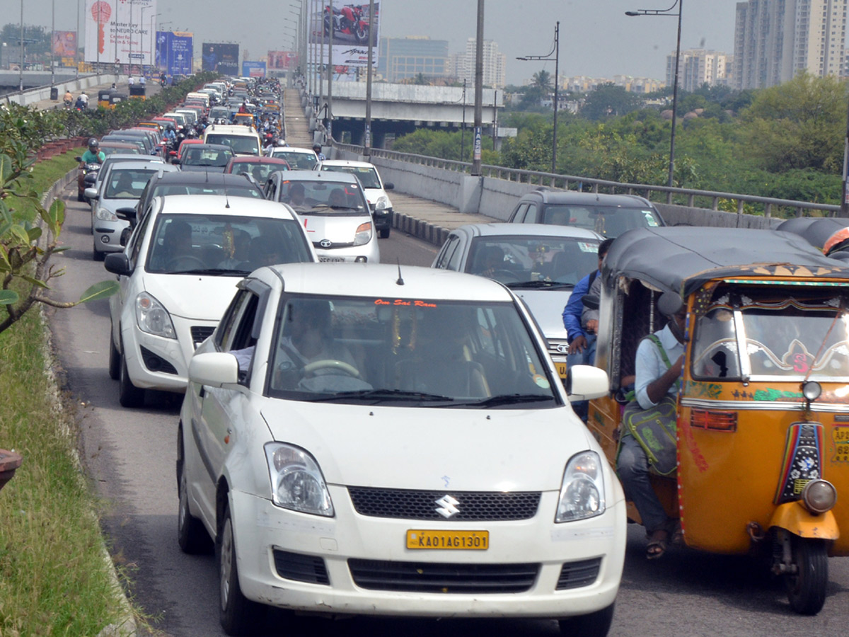 Heavy Rain in Hyderabad Photo Gallery - Sakshi31