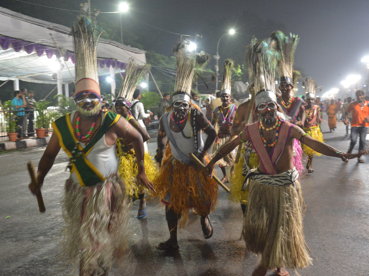 Saddula Bathukamma in full swing at Tank Bund Photo Gallery - Sakshi10