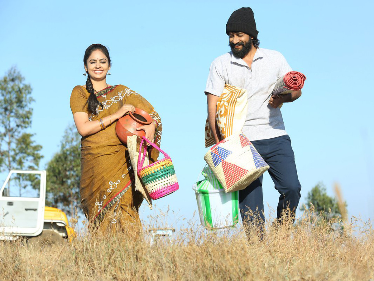 Bluff Master Movie Stills Photo Gallery - Sakshi3