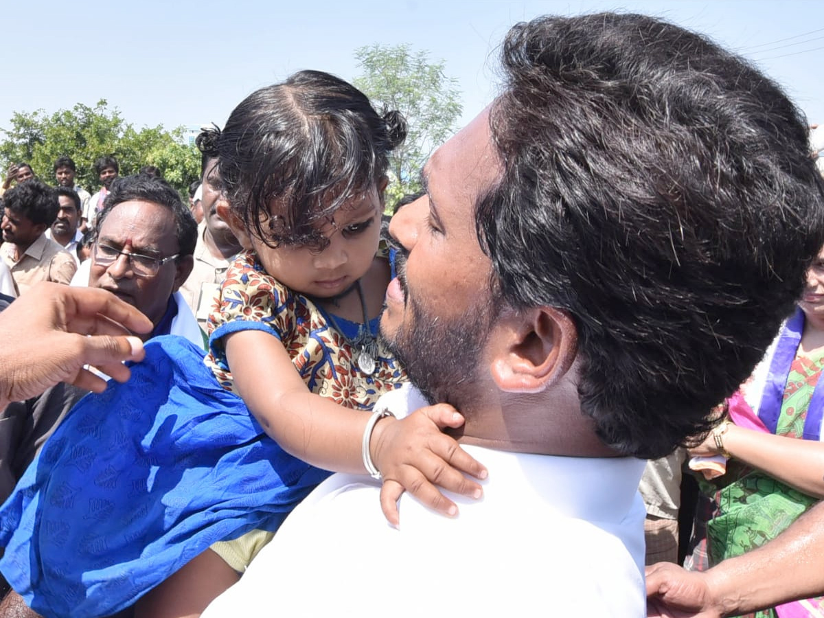 YS Jagan PrajaSankalpaYatra Day 289 Photo Gallery - Sakshi46