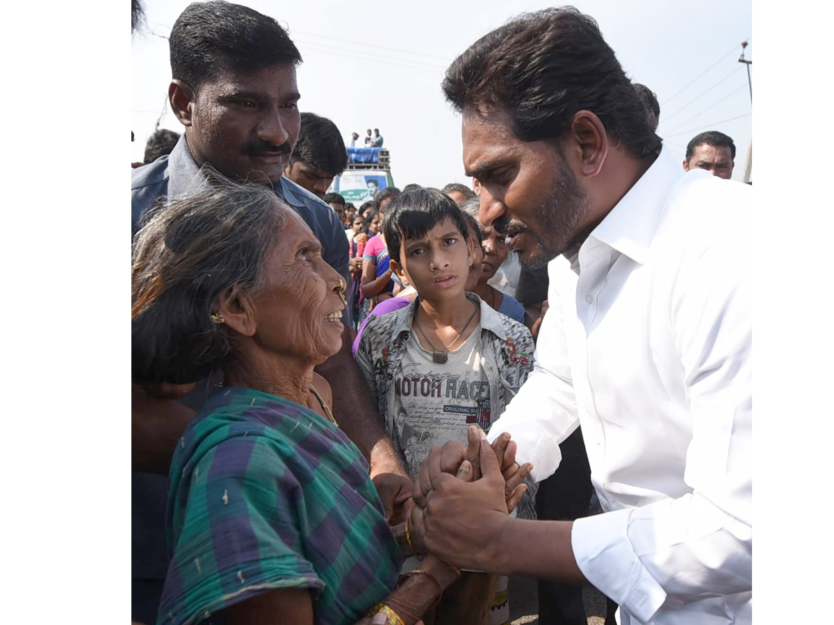 YS Jagan PrajaSankalpaYatra Day 290 Photo Gallery - Sakshi19