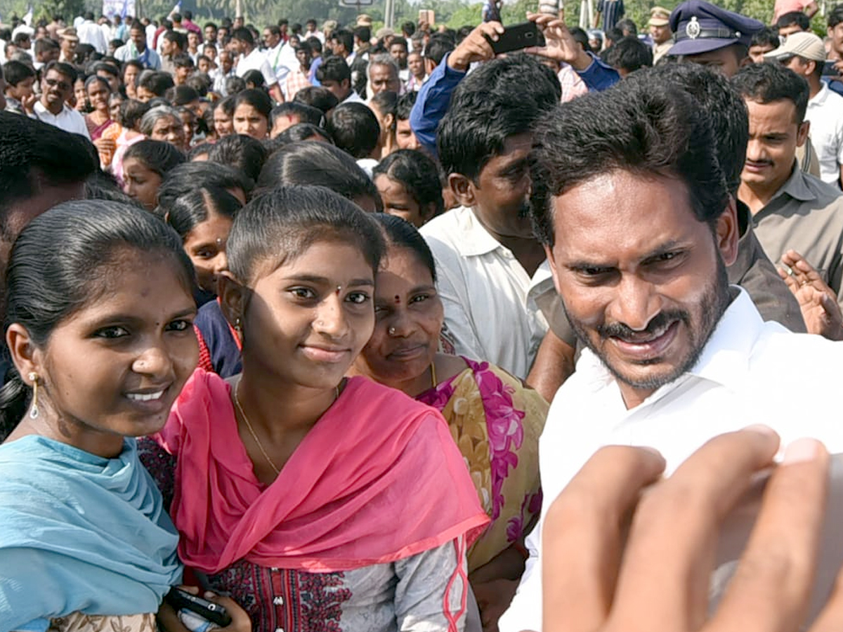 YS Jagan PrajaSankalpaYatra Day 290 Photo Gallery - Sakshi20